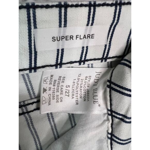 Judy Blue Rowan Super Flare Jeans Size 5/27 White Blue Striped High Rise Raw Hem - Picture 8 of 9